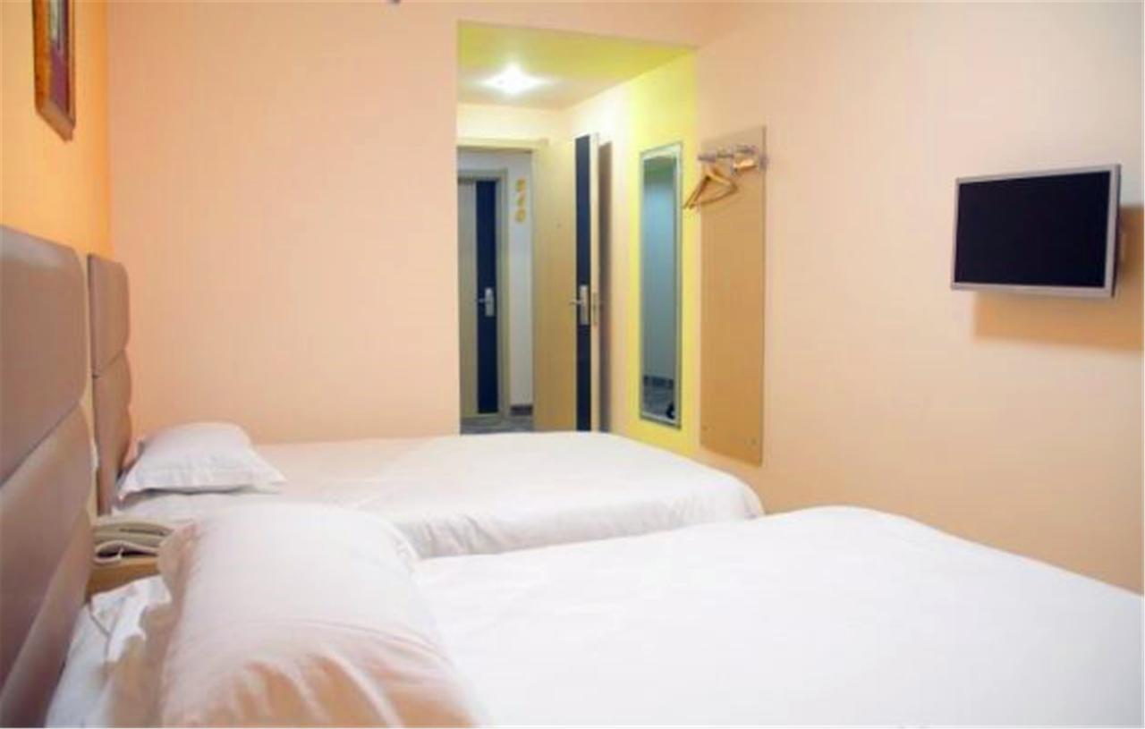 Greentree Inn Shandong Qingdao Railway Station Zhanqiao Yacht Wharf Express Buitenkant foto